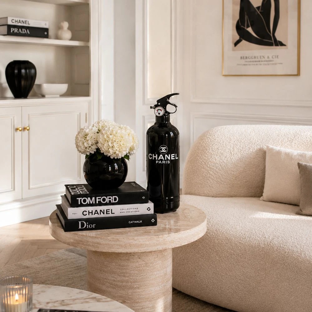 Chanel–Inspired Fire Extinguisher Decor – hand-painted pop art decor, photo 3
