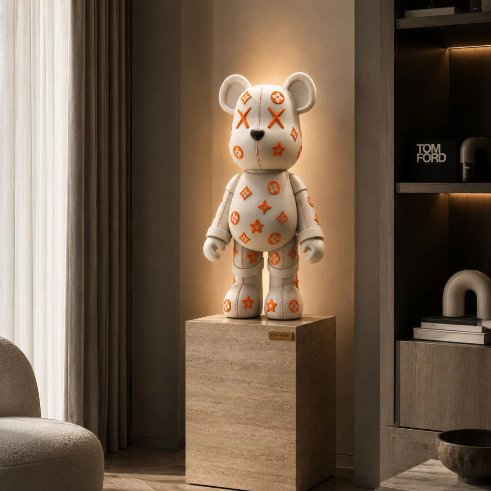 Monogram Bear — Фигури